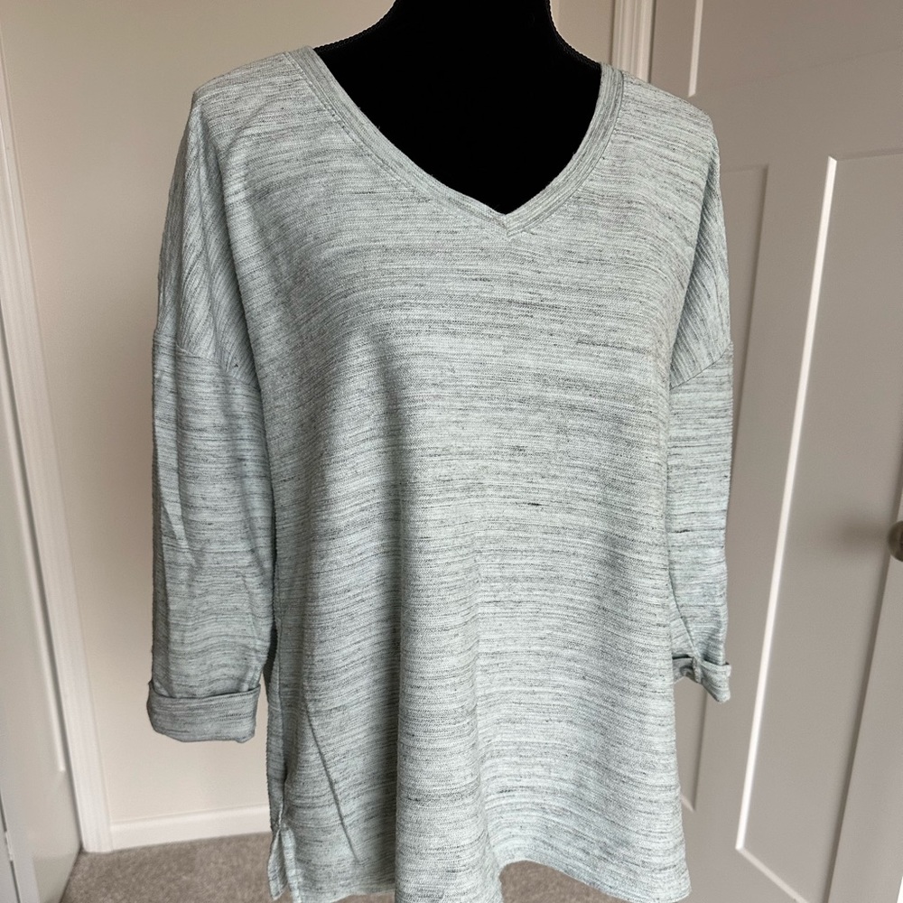 Women’s Sonoma 3/4 Sleeve V-Neck Sweater Top‎